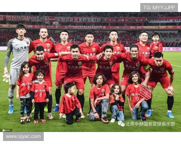 上海网球队在世界杯积分榜上以83分稳居第一名，展现强劲实力