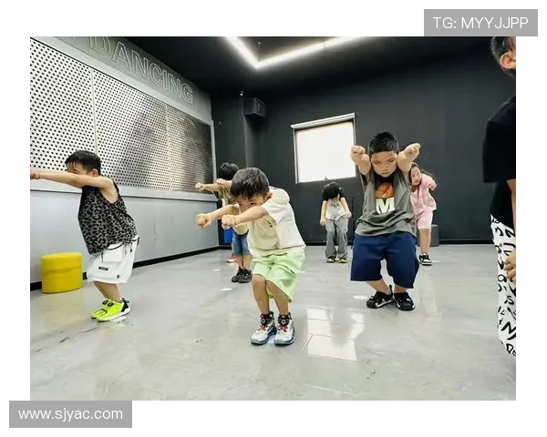 北京街舞队战术解析与技巧分享探讨街舞文化的魅力与挑战