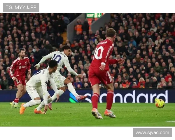 切尔西与曼联激战正酣现场直播精彩瞬间全程回顾与分析