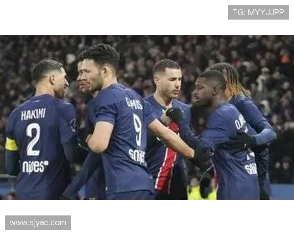 弗拉门戈与阿拉戈斯的精彩对决揭示足球魅力与战术智慧的较量