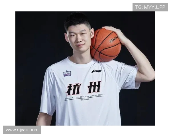 胡金秋的篮球之路:从青涩少年到CBA明星的奋斗历程与成就 胡金秋的篮球之路:从青涩少年到CBA明星的奋斗历程与成就