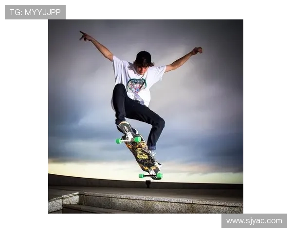 南京滑板队在极限运动会中以83分稳居积分榜首位