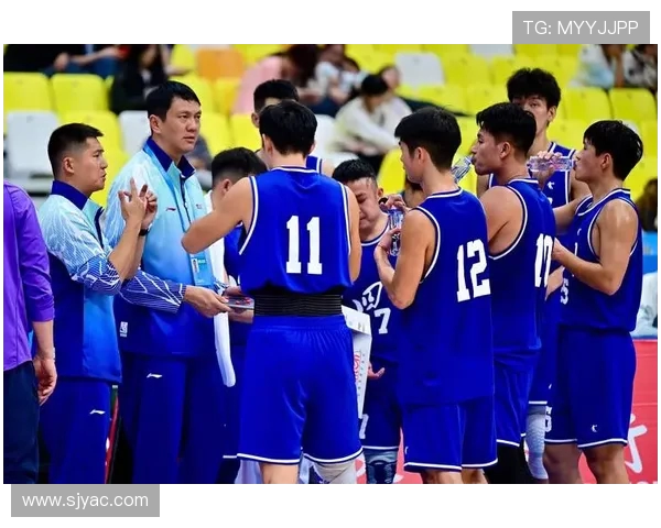 成都篮球队运营体系探讨与战术创新的结合之道 成都篮球队运营体系探讨与战术创新的结合之道