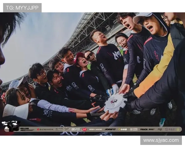 上海飞盘队在极限运动联赛中以66分稳居积分榜首位