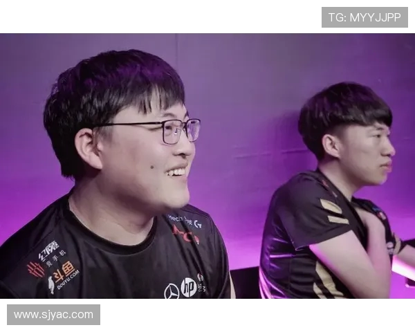 揭示WE战队在英雄联盟中的战术优势与整体压制策略分析